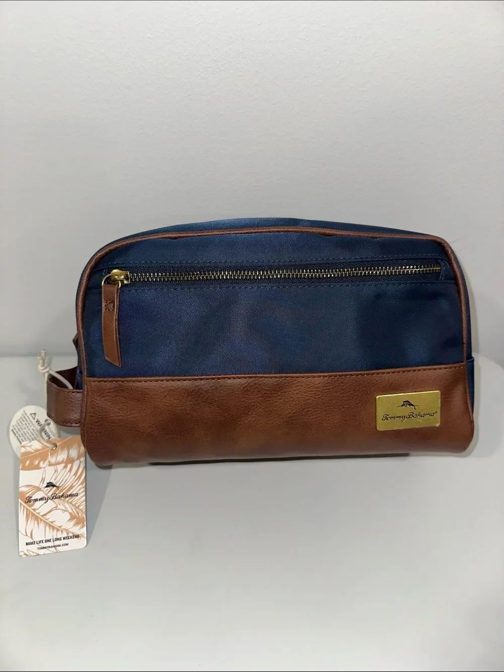 Tommy Bahama Navy Brown Gold Tone Leather Trim Toiletry Bag Dopp Kit